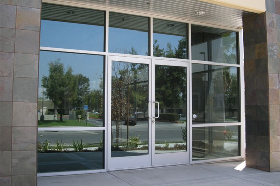 Pinewood-commercial-door-repair